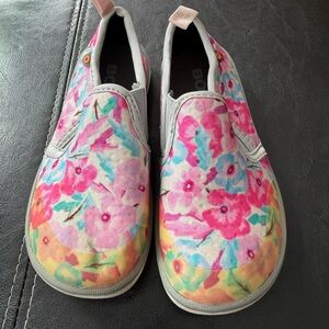 Bogs Multicolor Floral Girl’s Sneakers